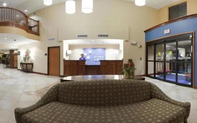 Photo 3 - Holiday Inn Express Hotel & Suites Suffolk by IHG