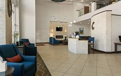 Photo 4 - Comfort Suites Granbury