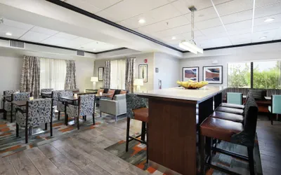 Photo 3 - Hampton Inn Sierra Vista