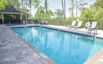 Photo 5 - Candlewood Suites Ft Myers I-75 by IHG
