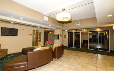 Photo 2 - Candlewood Suites Ft Myers I-75 by IHG