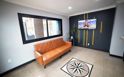 Photo 4 - Express Inn & Suites