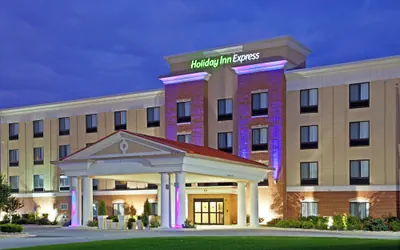 Photo 2 - Holiday Inn Express Indianapolis - Southeast by IHG