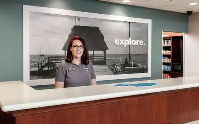 Photo 5 - Hampton Inn & Suites Navarre