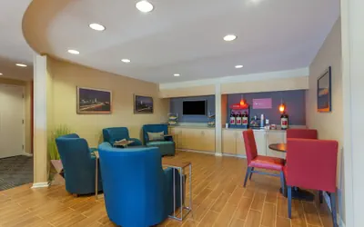Photo 4 - TownePlace Suites by Marriott Huntsville