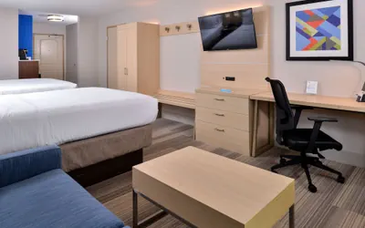 Photo 5 - Holiday Inn Express & Suites Cincinnati - Mason by IHG