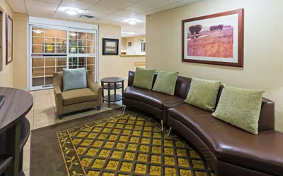 Candlewood Suites Owasso by IHG