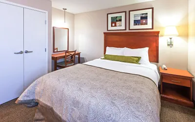 Photo 4 - Candlewood Suites Owasso by IHG