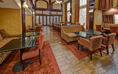 Photo 3 - Hampton Inn Corsicana