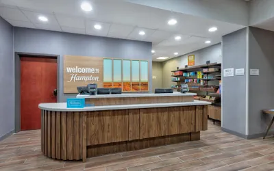 Photo 3 - Hampton Inn Corsicana