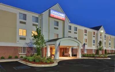 Photo 2 - Candlewood Suites Olive Branch by IHG