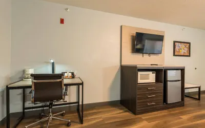 Photo 5 - Quality Inn & Suites Manitou Springs at Pikes Peak / Garden of the Gods