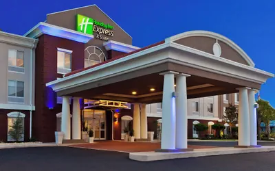 Photo 2 - Holiday Inn Express Dothan North by IHG