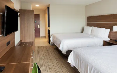 Photo 4 - Holiday Inn Express Dothan North by IHG