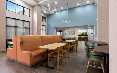 Photo 3 - Hampton Inn & Suites Tampa-Wesley Chapel