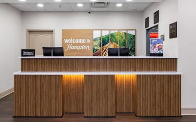 Photo 4 - Hampton Inn & Suites Tampa-Wesley Chapel