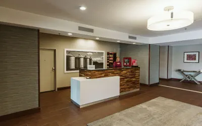 Photo 3 - Hampton Inn Bismarck