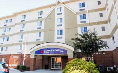 Photo 2 - Candlewood Suites Richmond North Glen Allen by IHG
