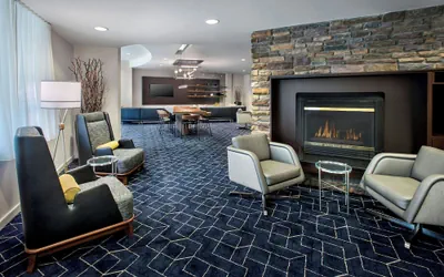 Photo 4 - Courtyard by Marriott Paramus