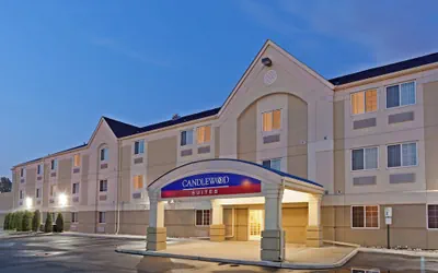Photo 2 - Candlewood Suites Secaucus - Meadowlands by IHG