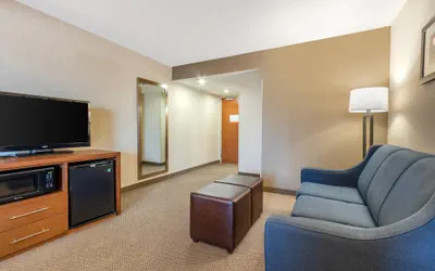 Photo 5 - Comfort Inn & Suites Charleston Airport Convention Center
