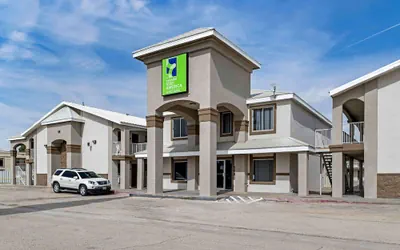 Photo 2 - Extended Stay America Select Suites - Odessa