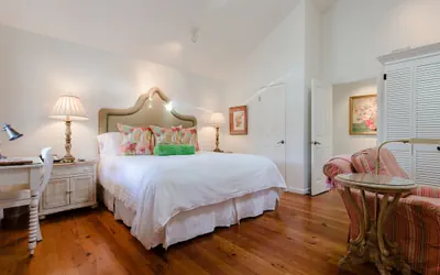 Photo 5 - Cottage Grove Inn