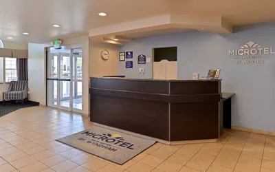 Photo 4 - Microtel Inn & Suites by Wyndham Klamath Falls