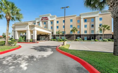 Photo 2 - Hampton Inn & Suites Corpus Christi I-37 - Navigation Blvd