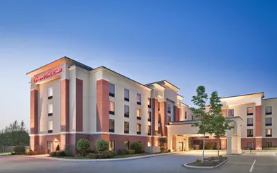 Photo 2 - Hampton Inn & Suites Providence/Smithfield