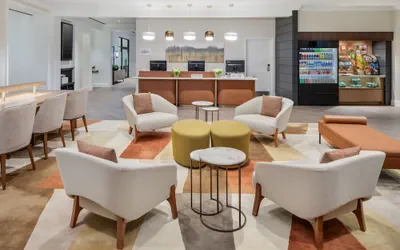 Photo 4 - Sheraton Stonebriar Hotel