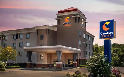 Photo 2 - Comfort Suites Elizabethtown