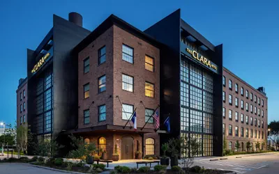 Photo 2 - The Clara Hotel Plano Tapestry Collection by Hilton