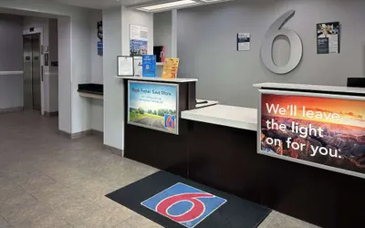 Photo 2 - Motel 6 Mission, TX