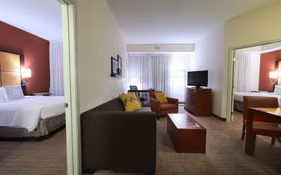 Photo 5 - Residence Inn Marriott Airport