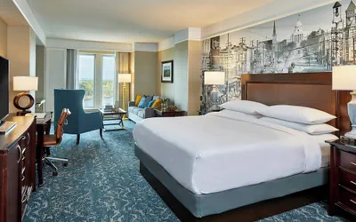 Photo 5 - Renaissance Montgomery Hotel & Spa at the Convention Center
