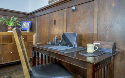 Photo 2 - Craftsman Inn