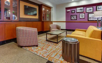 Photo 3 - Drury Inn & Suites West Des Moines