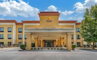 Photo 2 - Comfort Suites Clayton - Garner