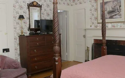 Photo 5 - The Bykenhulle House