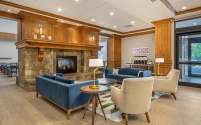 Photo 2 - Hampton Inn & Suites Coeur d' Alene
