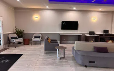Photo 5 - La Quinta Inn & Suites by Wyndham Alamo - McAllen East