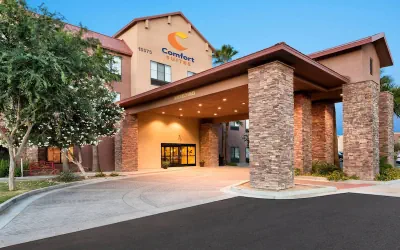 Photo 2 - Comfort Suites Goodyear - West Phoenix
