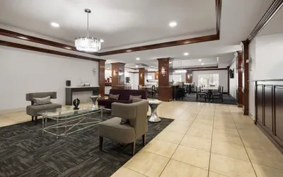 Photo 5 - La Quinta Inn & Suites by Wyndham Savannah Airport - Pooler