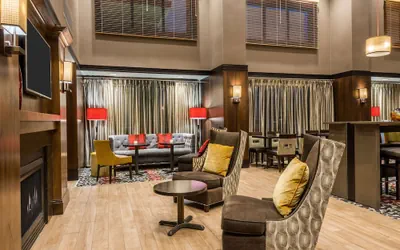 Photo 2 - Hampton Inn & Suites Columbus Polaris