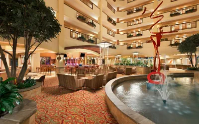 Photo 3 - Embassy Suites by Hilton Norman Hotel & Conference Center