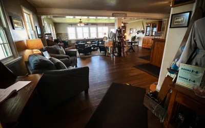 Photo 5 - The Lakehouse Inn