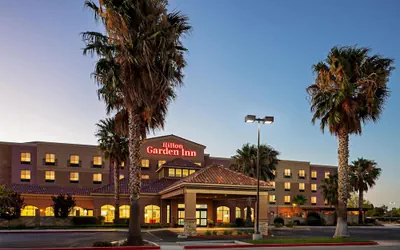 Photo 2 - Hilton Garden Inn Palmdale