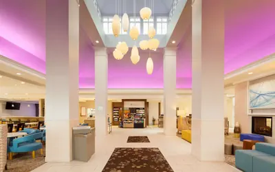 Photo 4 - Hilton Garden Inn Cincinnati Blue Ash