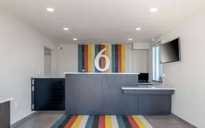 Photo 3 - Motel 6 Commerce, GA